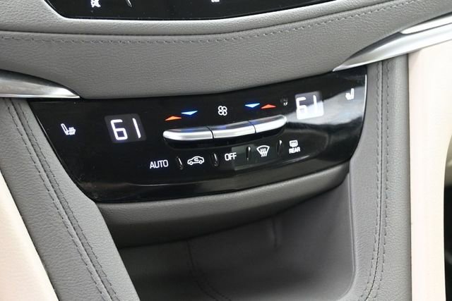 Used 2021 Cadillac XT5 Premium Luxury w/ LPO, Floor Liner Package AWD/4WD image 27