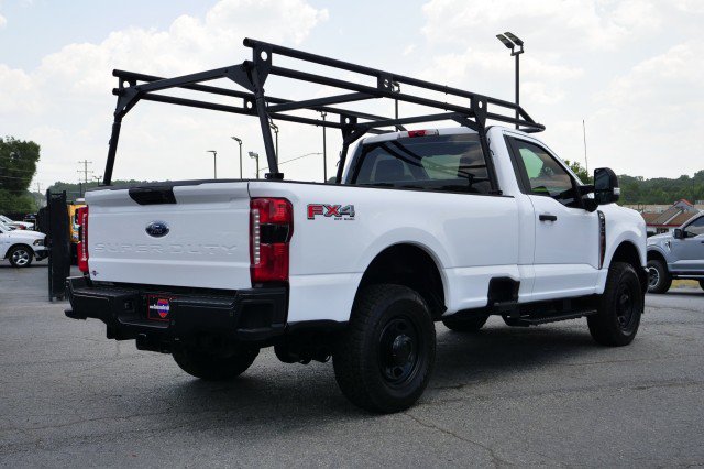 Used 2023 Ford F350 XL w/ 360-Degree Camera Package AWD/4WD image 9