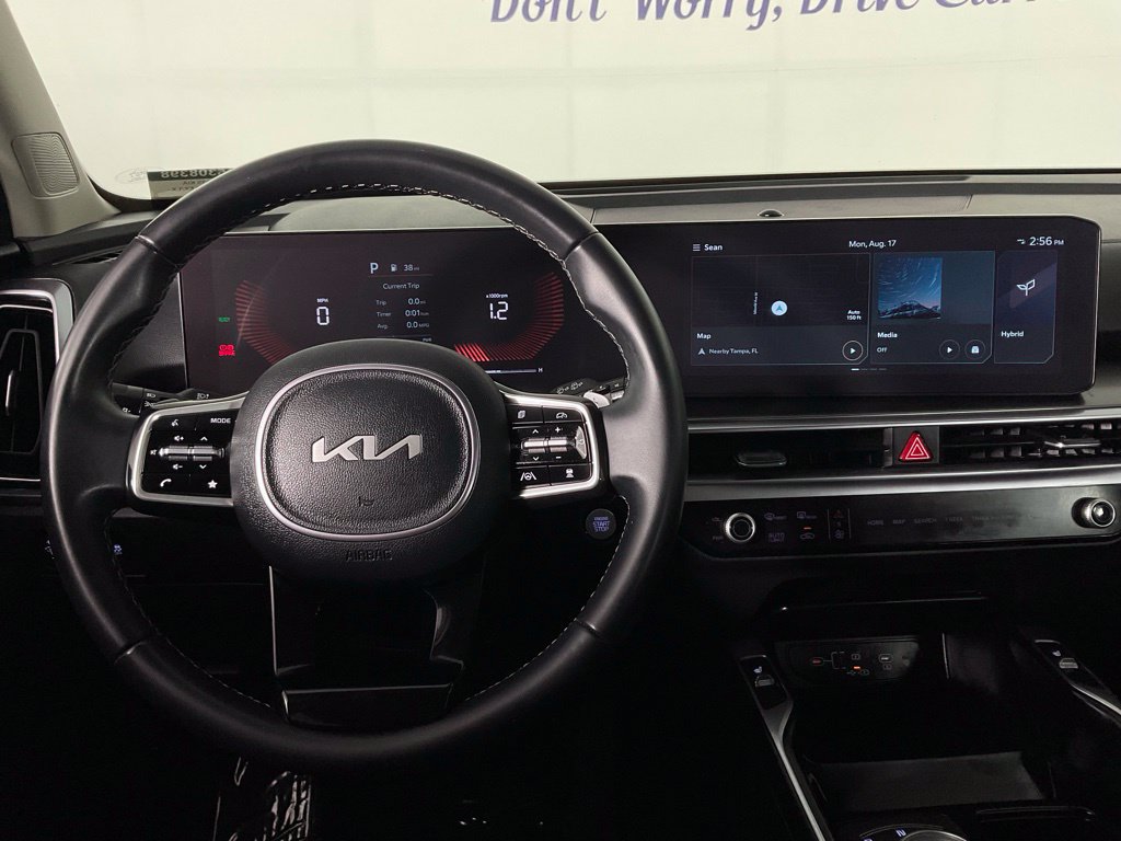 Used 2025 Kia Sorento EX AWD/4WD image 17