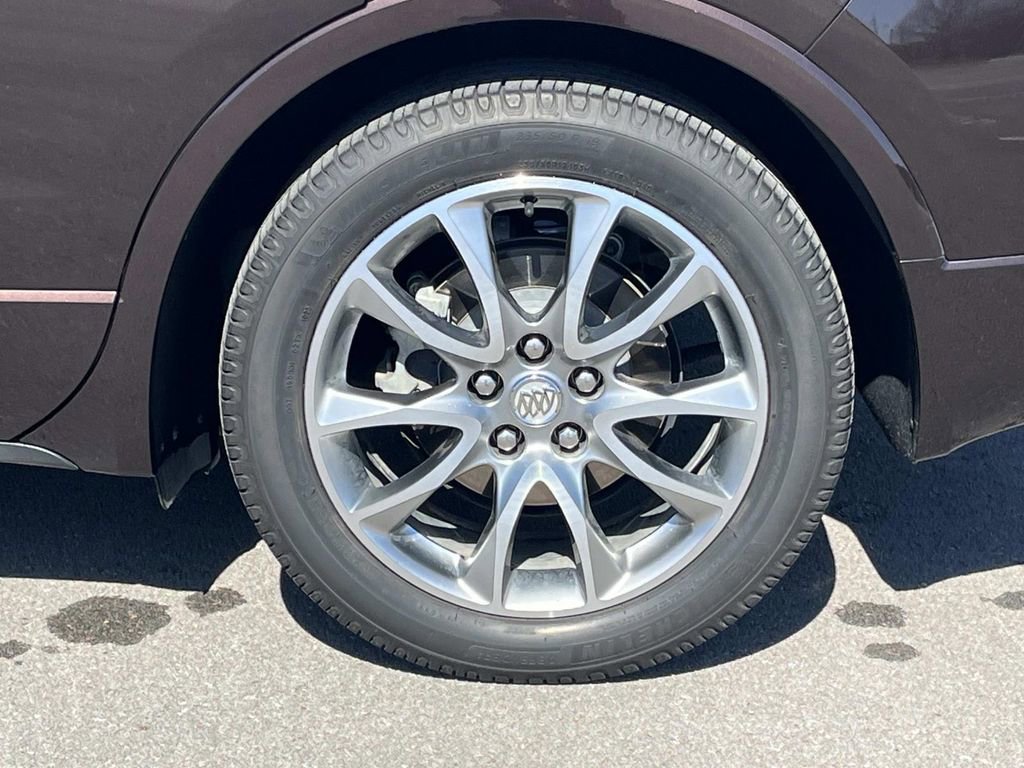 Used 2020 Buick Envision Essence w/ Experience Buick Package image 13
