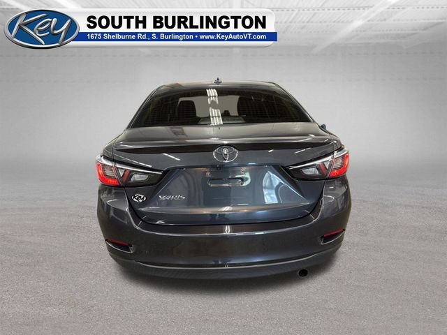 Used 2019 Toyota Yaris LE FWD image 5