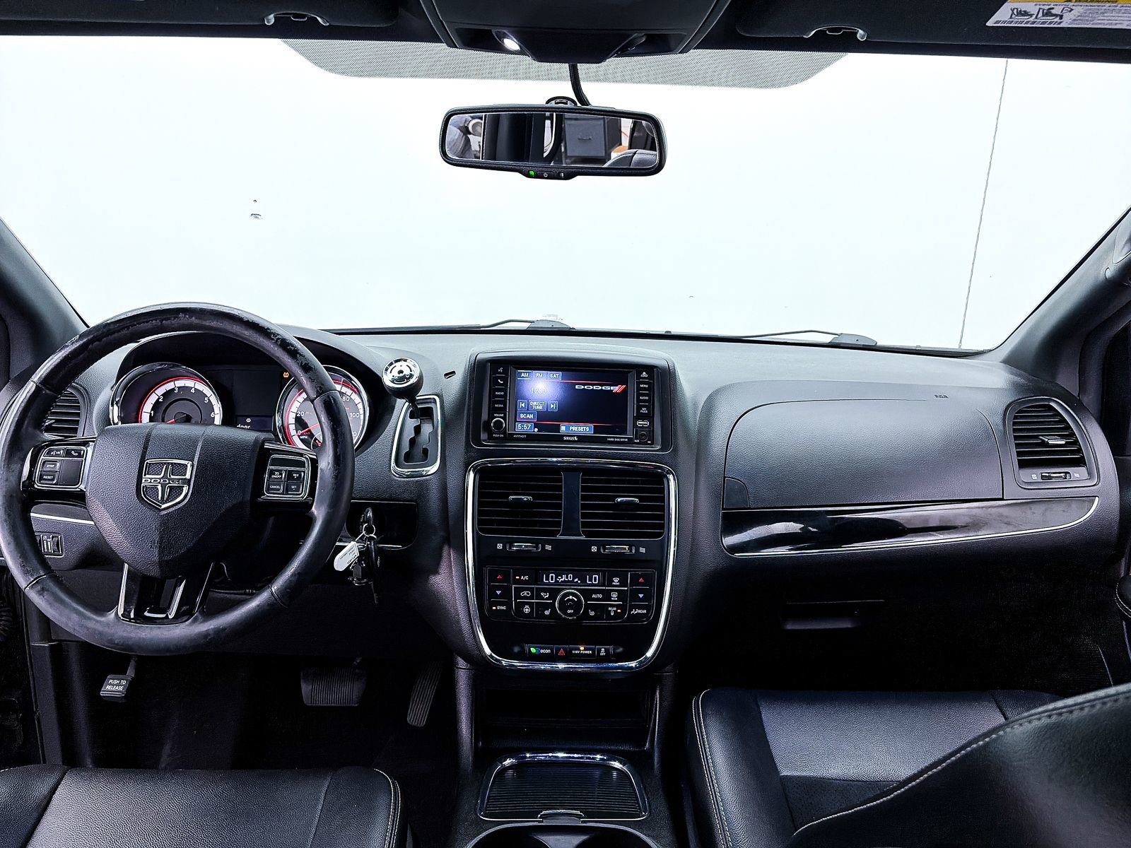 Used 2017 Dodge Grand Caravan SXT w/ Driver Convenience Group image 21