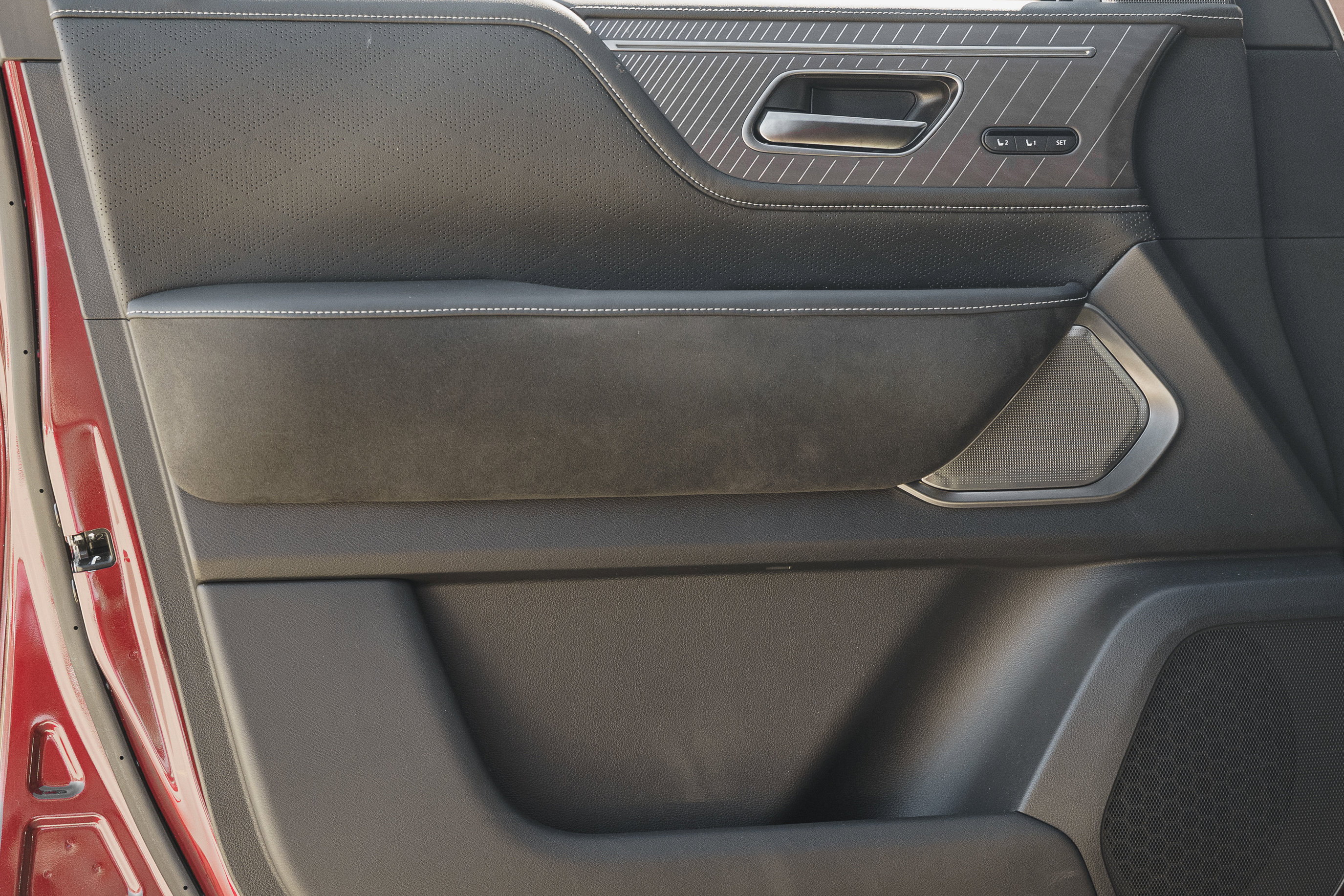 Used 2025 INFINITI QX80 Autograph w/ Autograph Exterior Package image 22