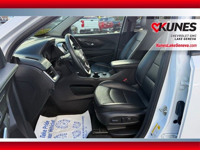 Used 2024 GMC Terrain SLT image 14