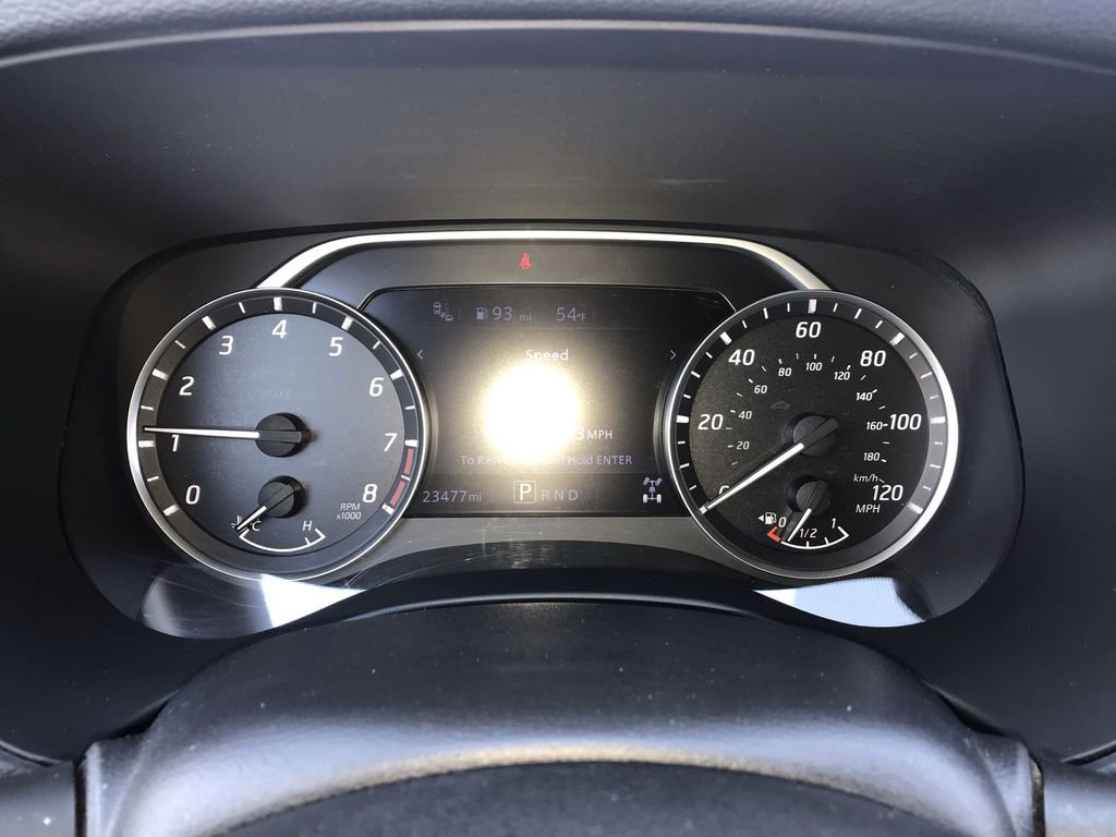 Used 2022 Nissan Frontier SV w/ Technology Package image 15