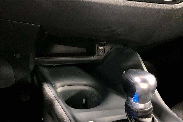 Used 2018 Toyota C-HR XLE FWD image 15