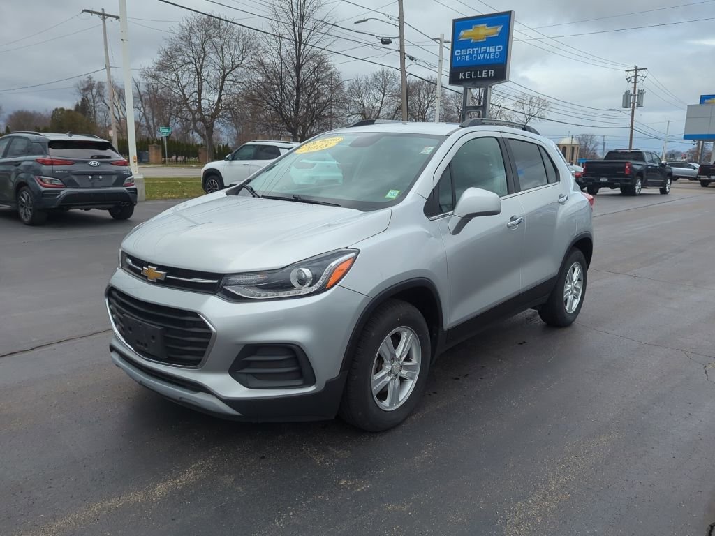 Certified 2018 Chevrolet Trax LT w/ LT Convenience Package image 3