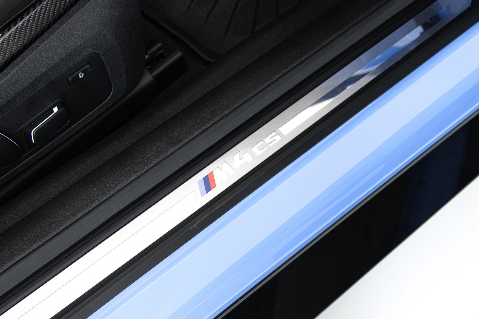 Used 2025 BMW M4 CS AWD/4WD image 29
