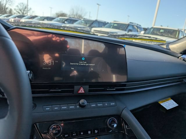 New 2026 Hyundai Elantra SEL FWD image 20