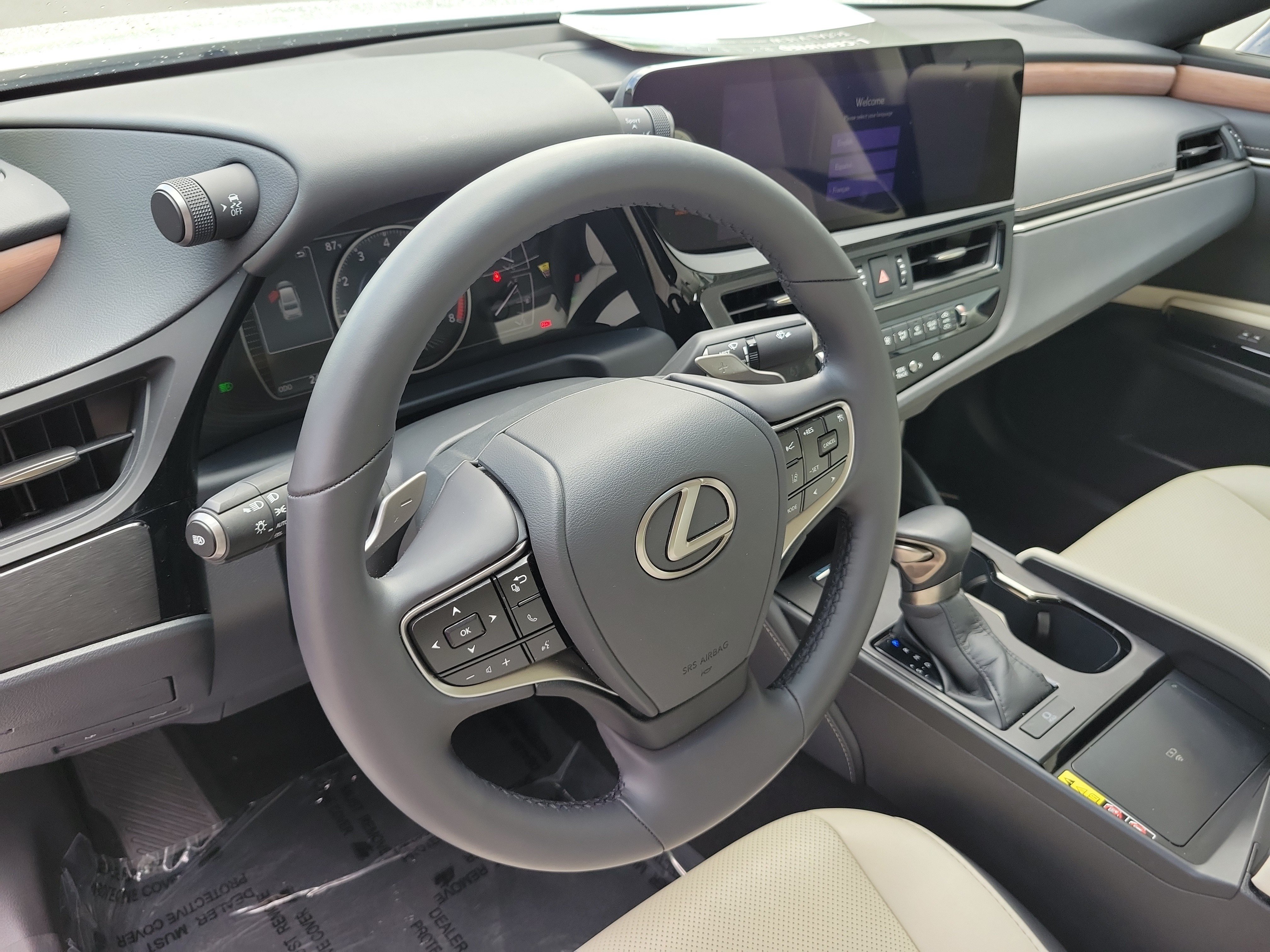 Used 2025 Lexus ES 350 w/ Premium Package FWD image 21