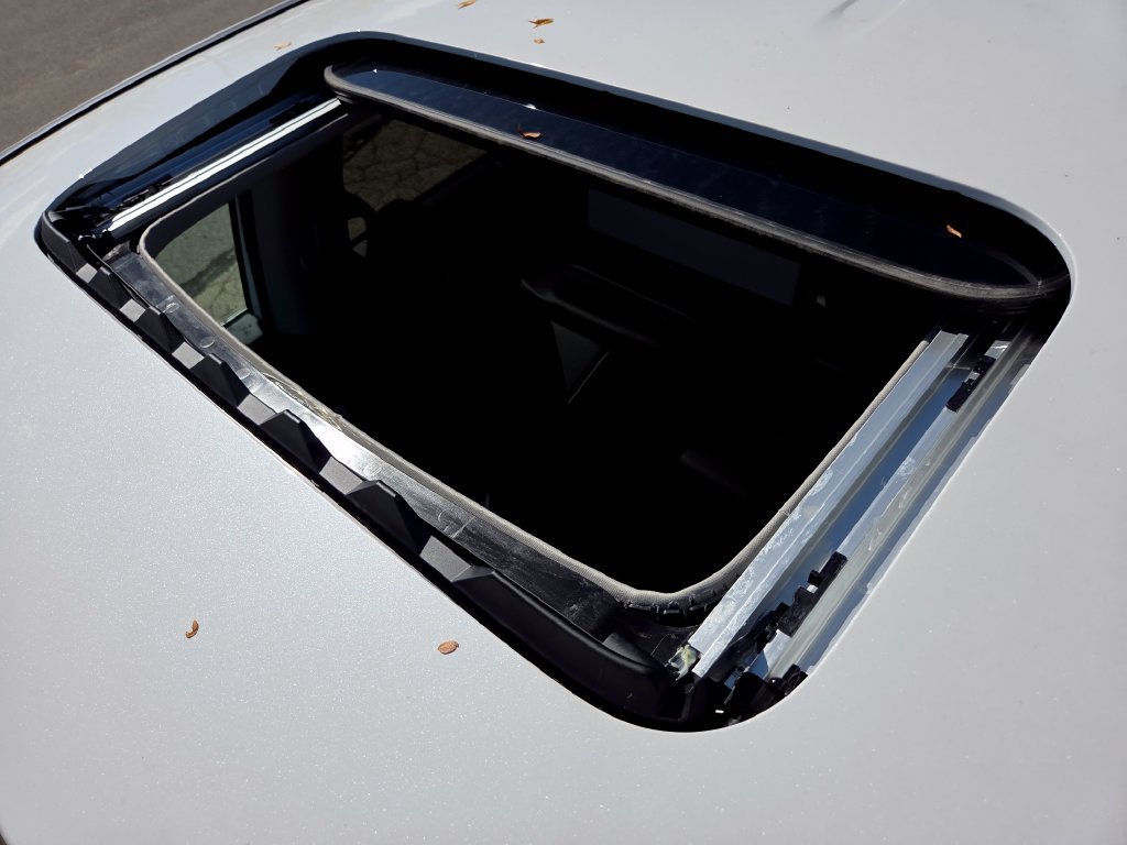 New 2027 Honda Odyssey Touring image 3