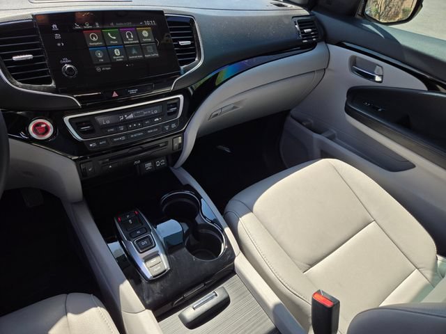 Certified 2022 Honda Pilot Touring image 21