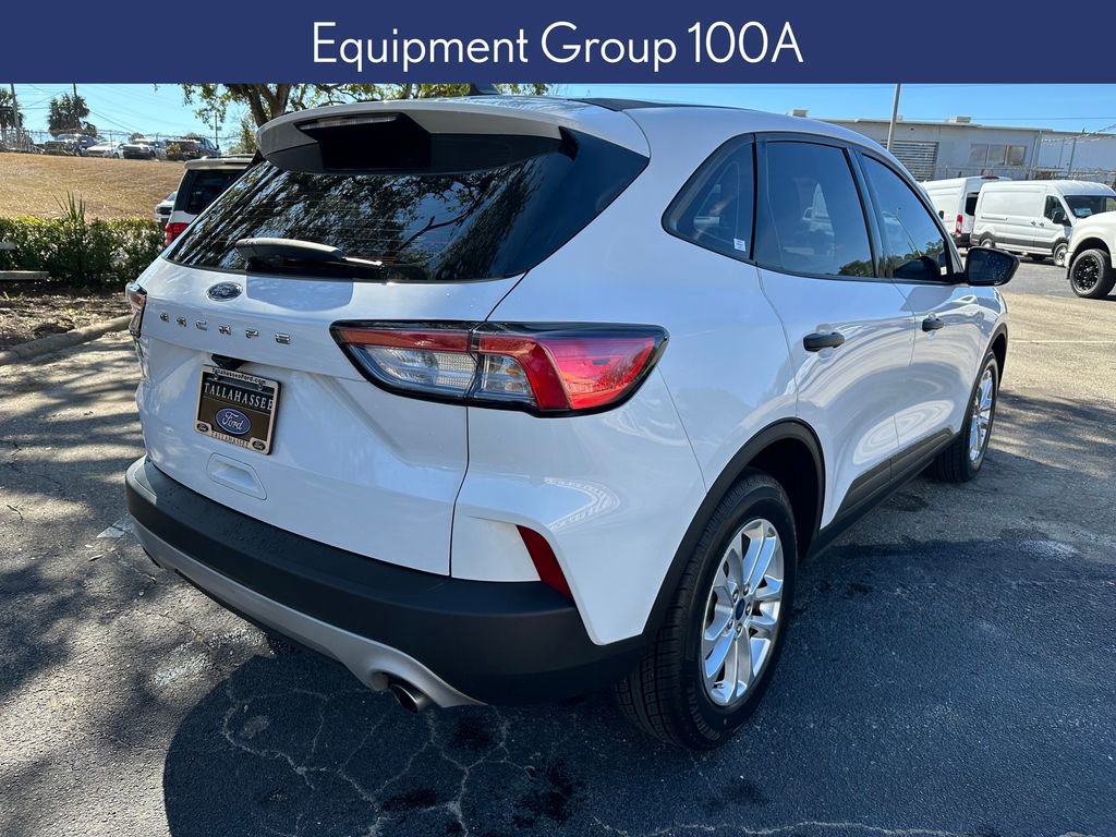 Used 2022 Ford Escape S image 3