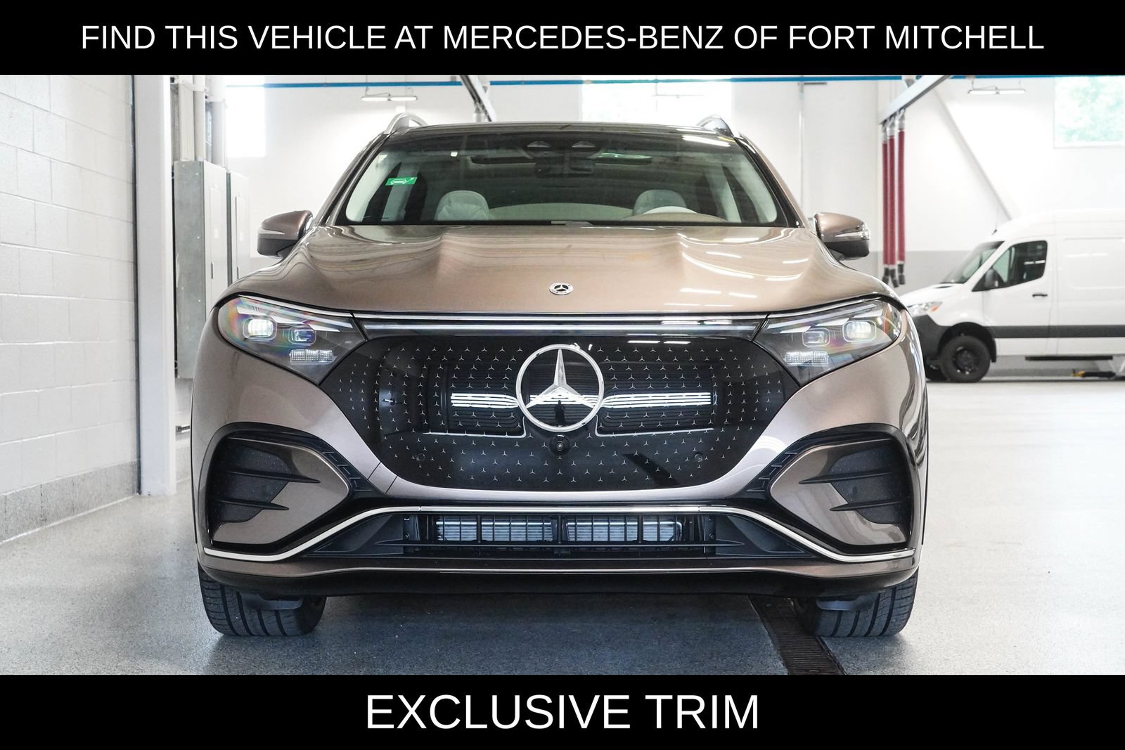 New 2027 Mercedes-Benz EQS 400 4MATIC SUV image 2