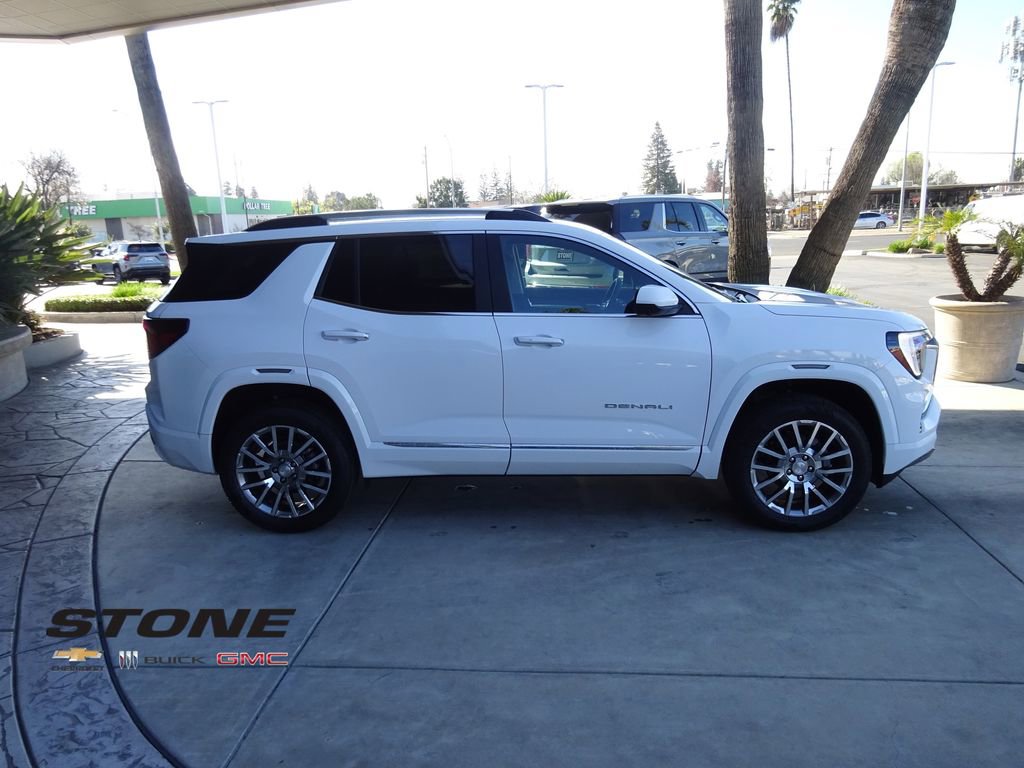 New 2026 GMC Terrain Denali image 9