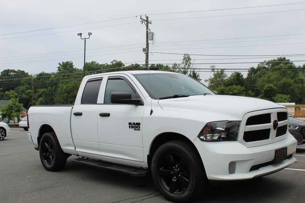 Used 2019 RAM 1500 Express w/ Express Value Package AWD/4WD image 2