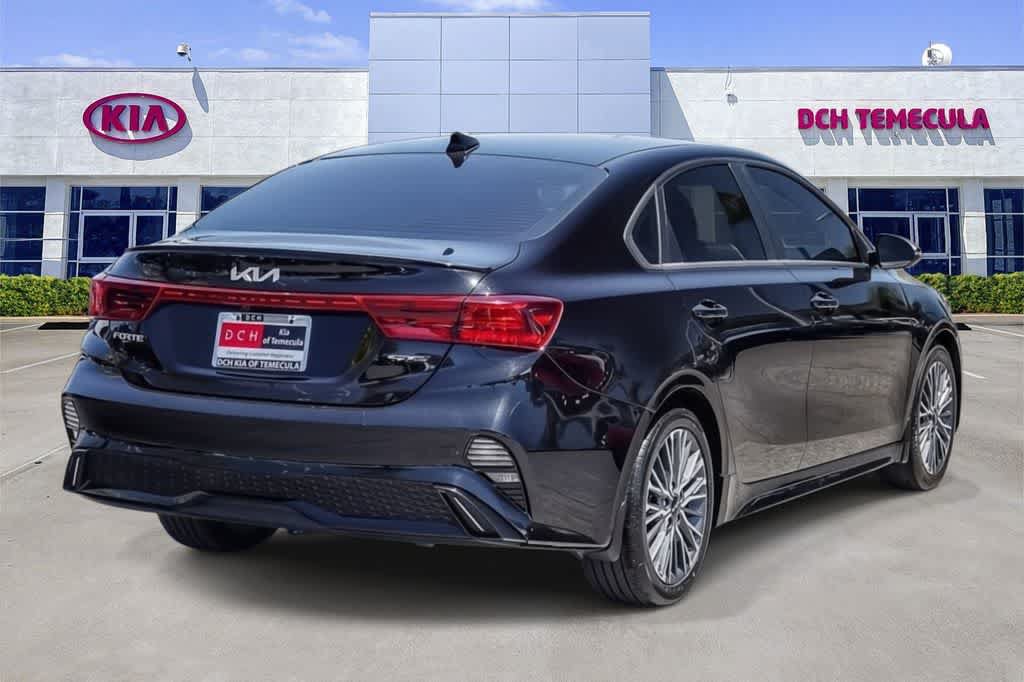 Used 2023 Kia Forte GT-Line FWD image 4