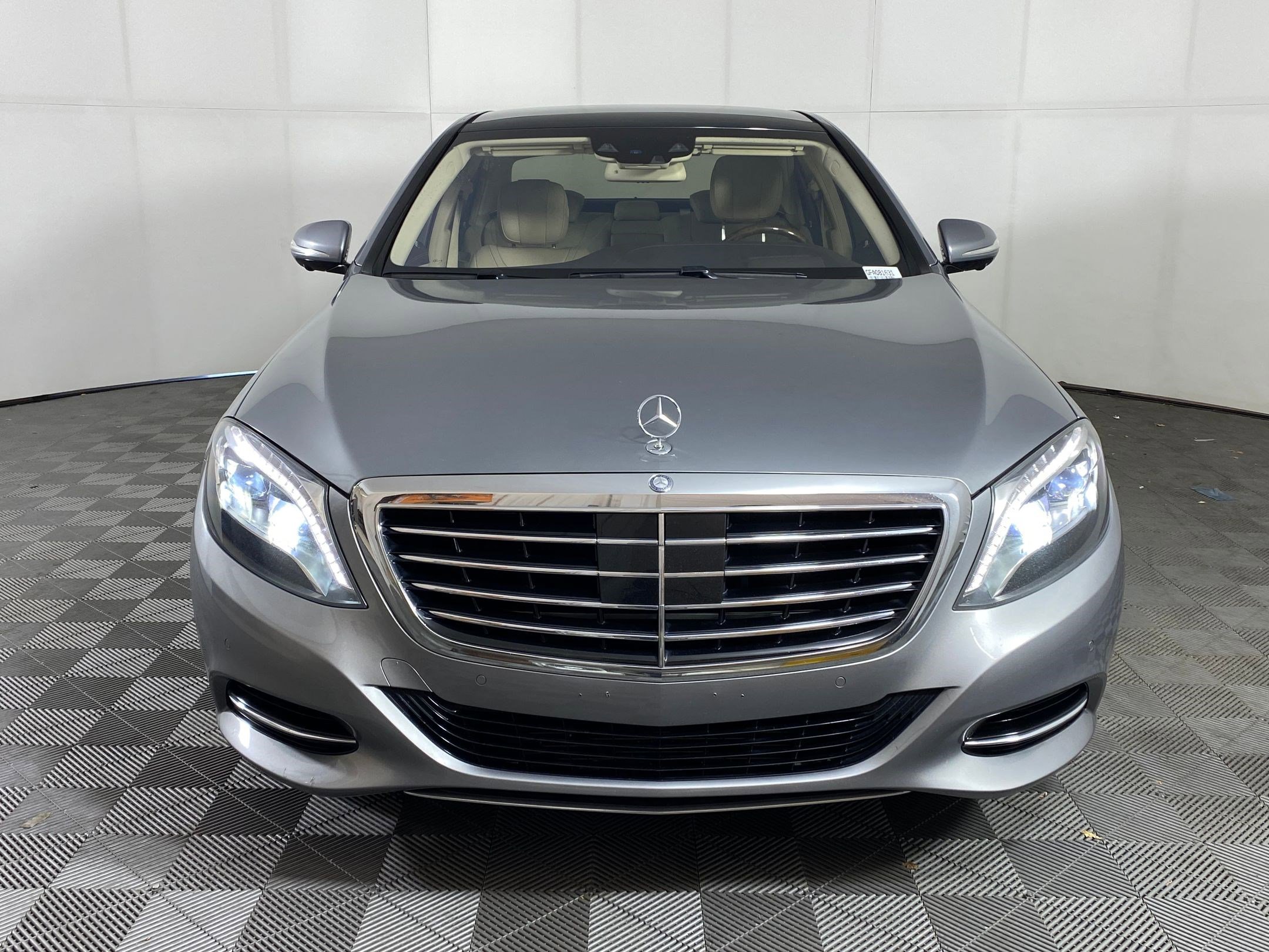 Used 2015 Mercedes-Benz S 550 4MATIC Sedan image 5