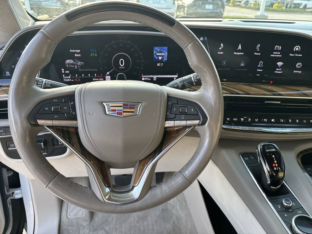 Used 2023 Cadillac Escalade ESV Sport Platinum AWD/4WD image 15