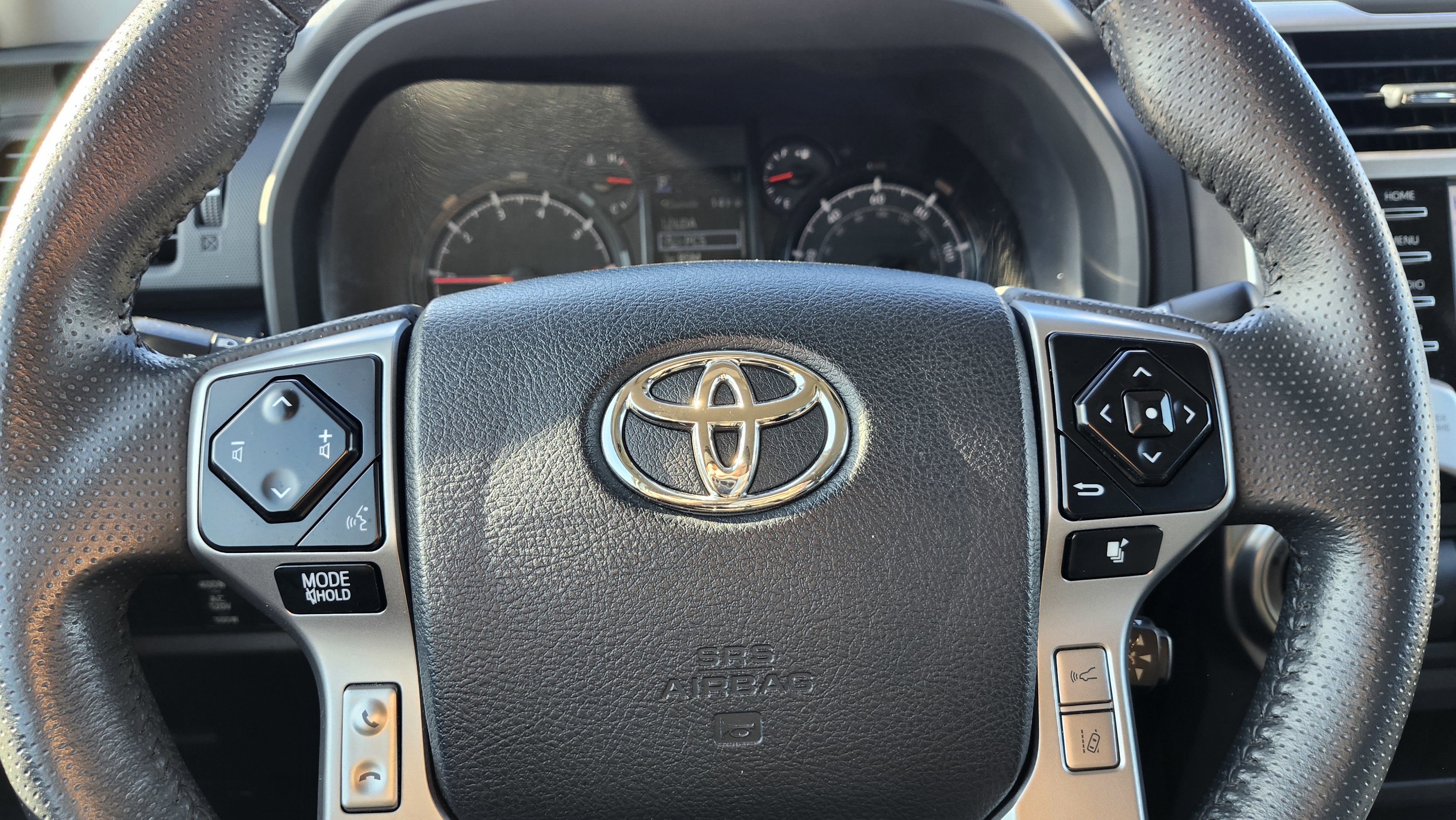 Used 2023 Toyota 4Runner SR5 image 26