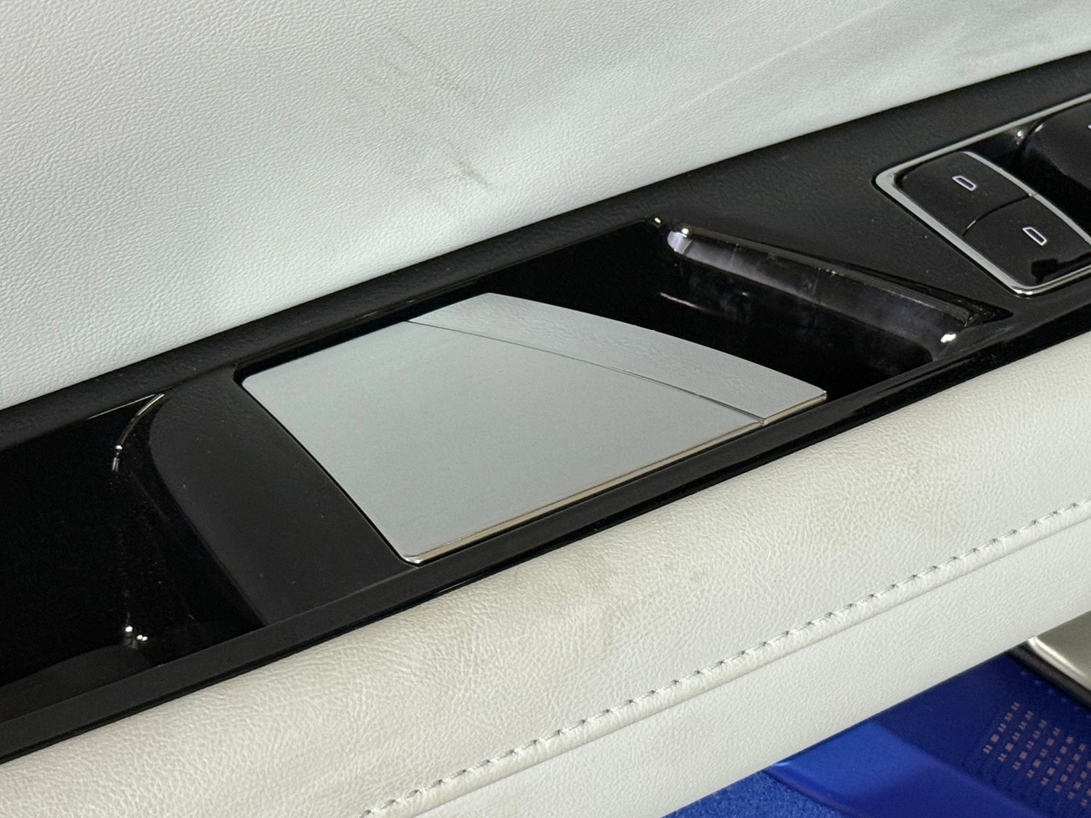 New 2026 Cadillac Optiq Sport 1 image 13