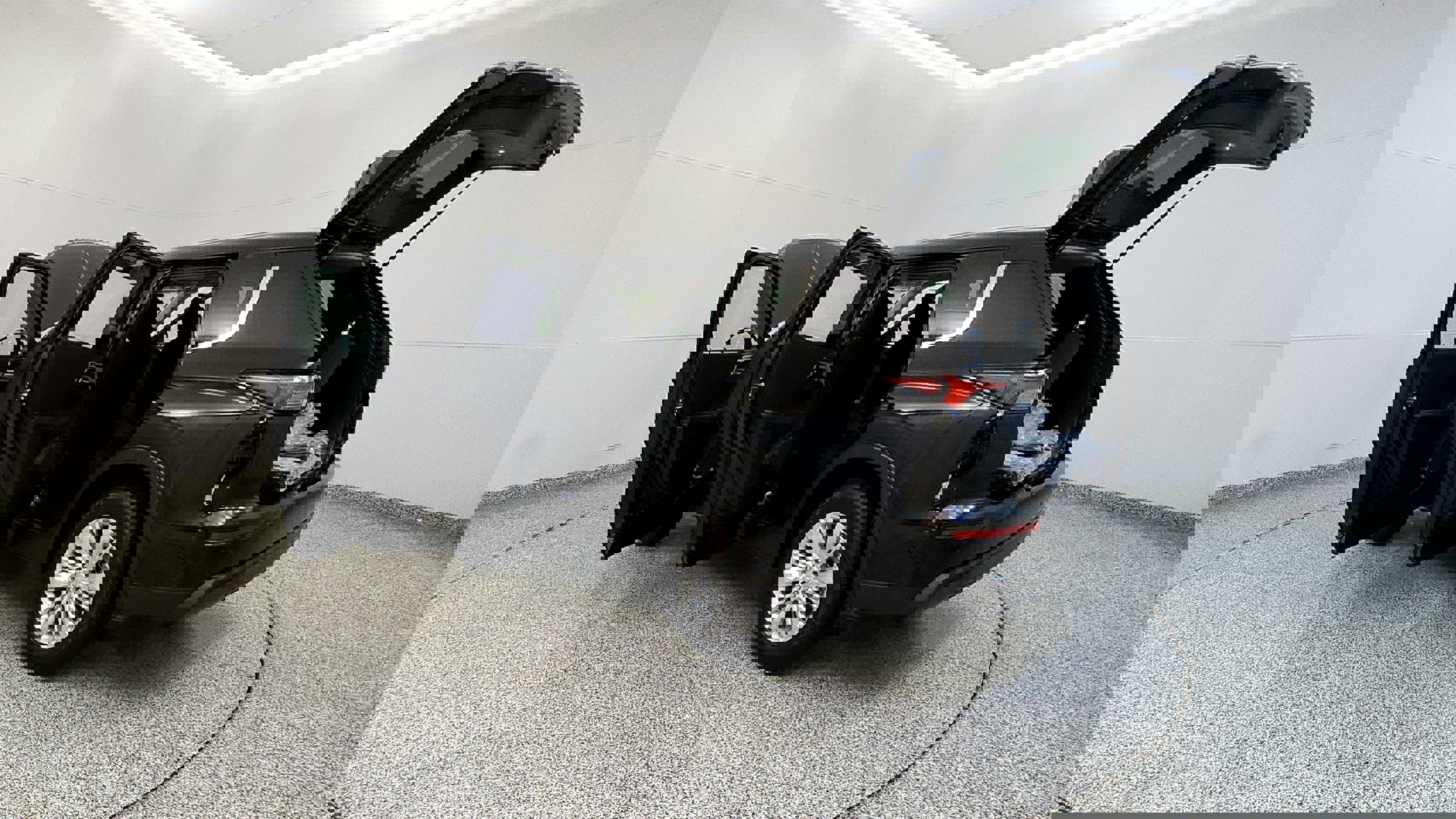 Used 2025 Mitsubishi Outlander ES image 11