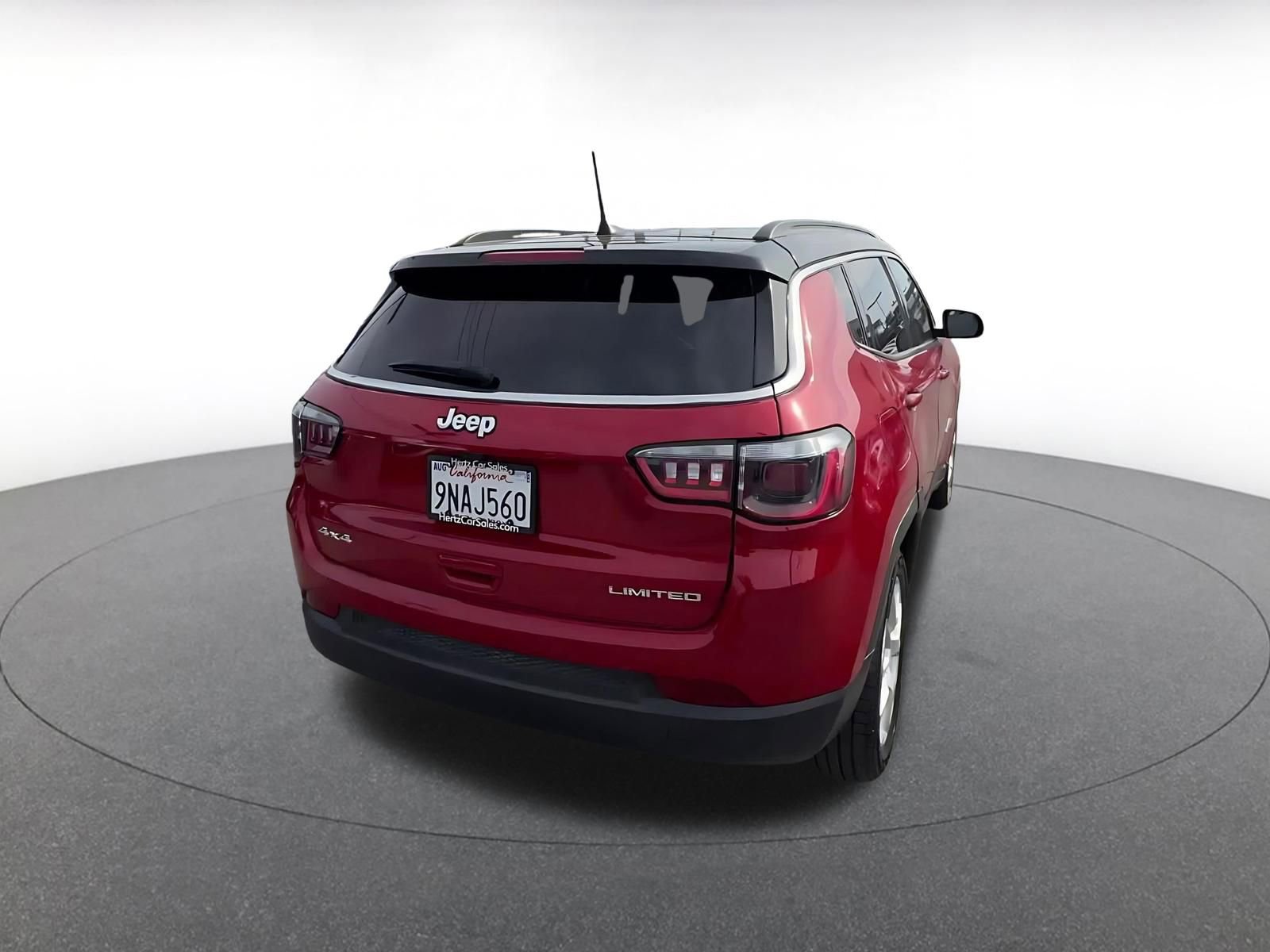 Used 2025 Jeep Compass Limited AWD/4WD image 14