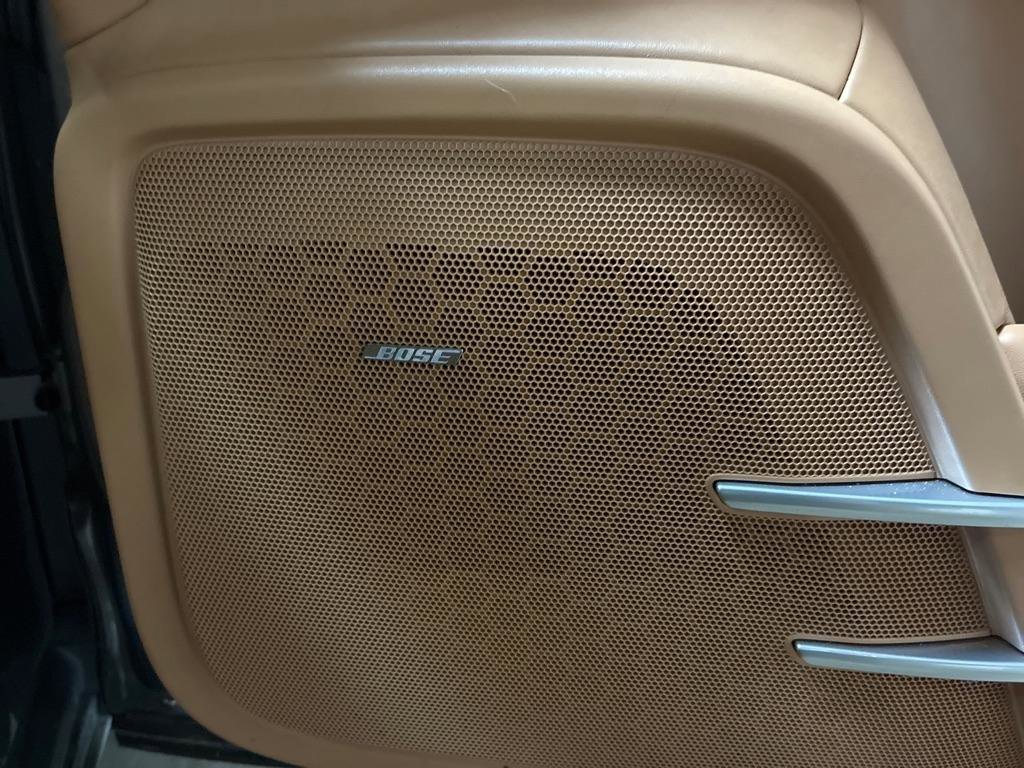 Used 2016 Porsche Cayenne Turbo image 36