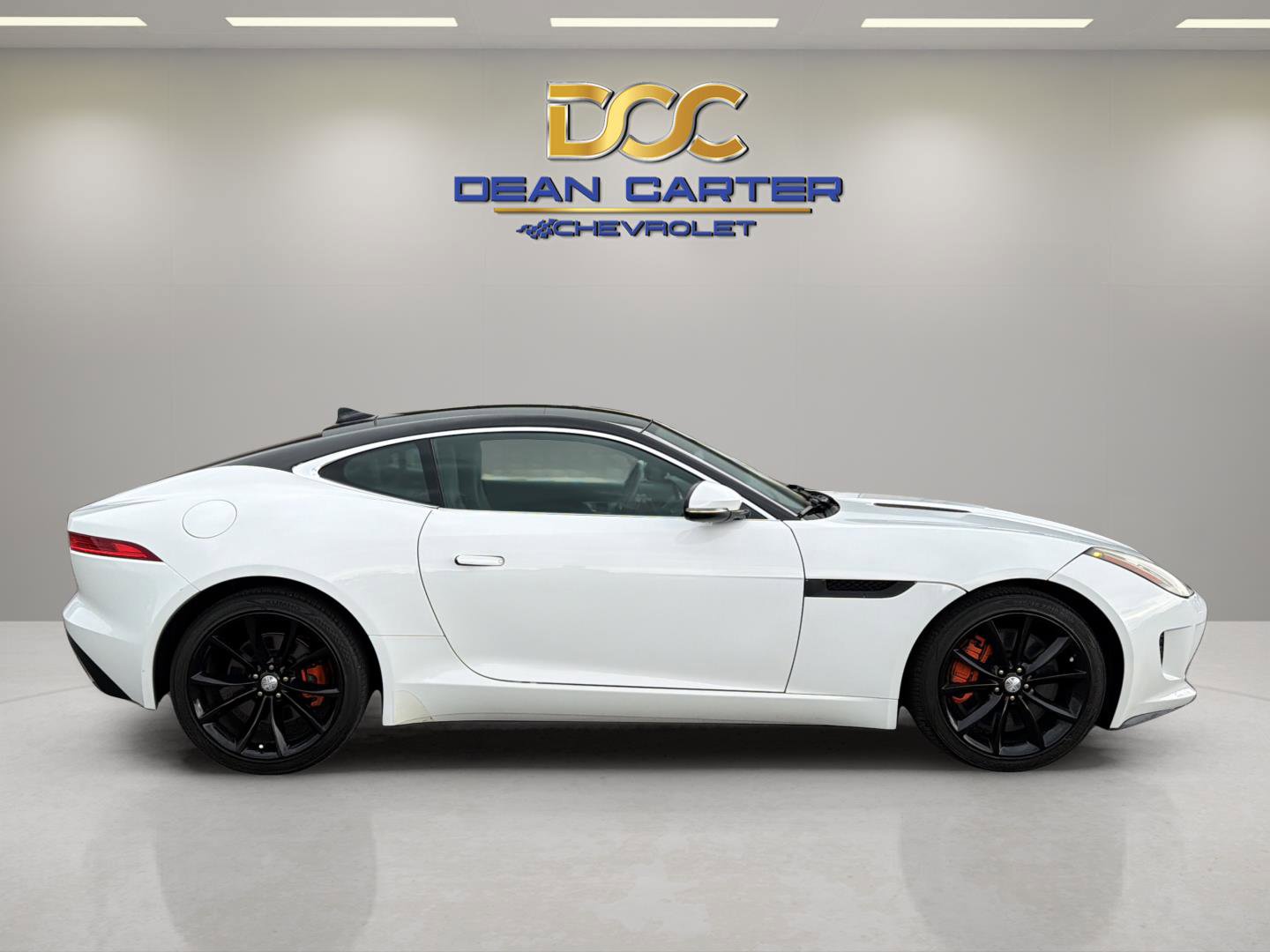 Used 2015 Jaguar F-TYPE S RWD image 6