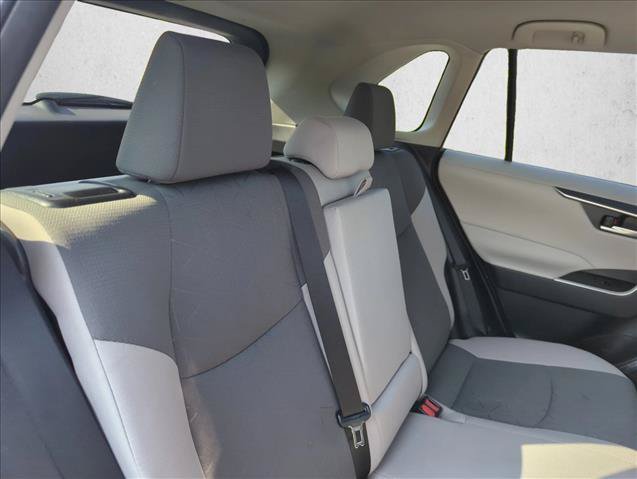 Certified 2025 Toyota RAV4 XLE FWD image 28