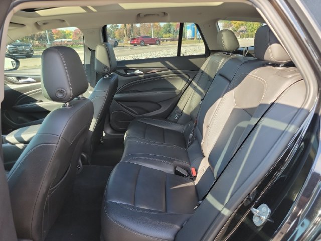 Used 2018 Buick Regal Essence w/ Sights and Sounds Package AWD/4WD image 22