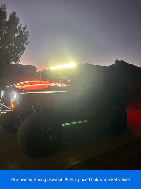 Used 2018 Jeep Wrangler Rubicon w/ Cold Weather Group AWD/4WD image 8