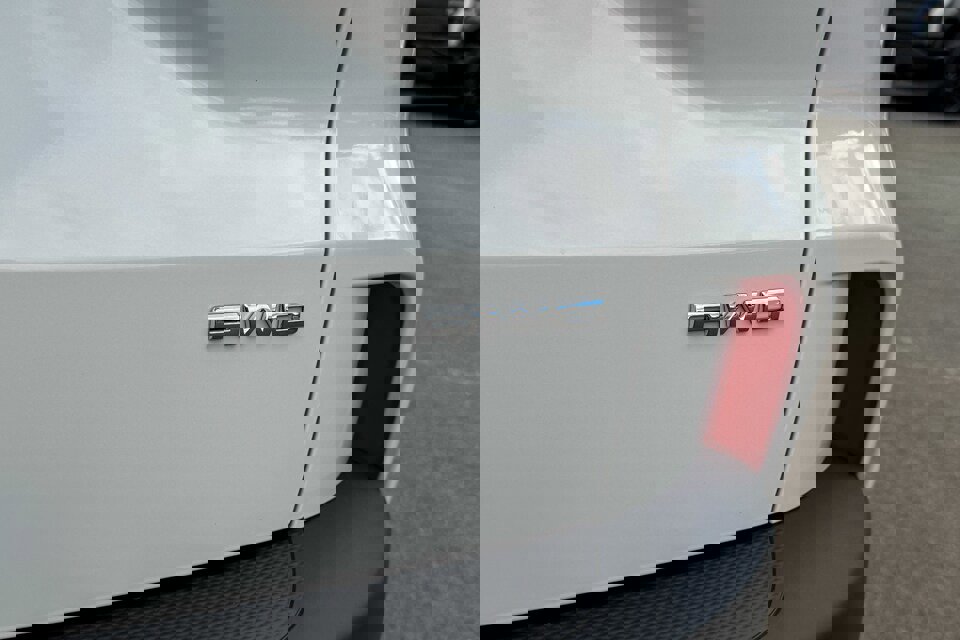 New 2025 Ford Escape ST-Line w/ Tech Pack #1 image 15