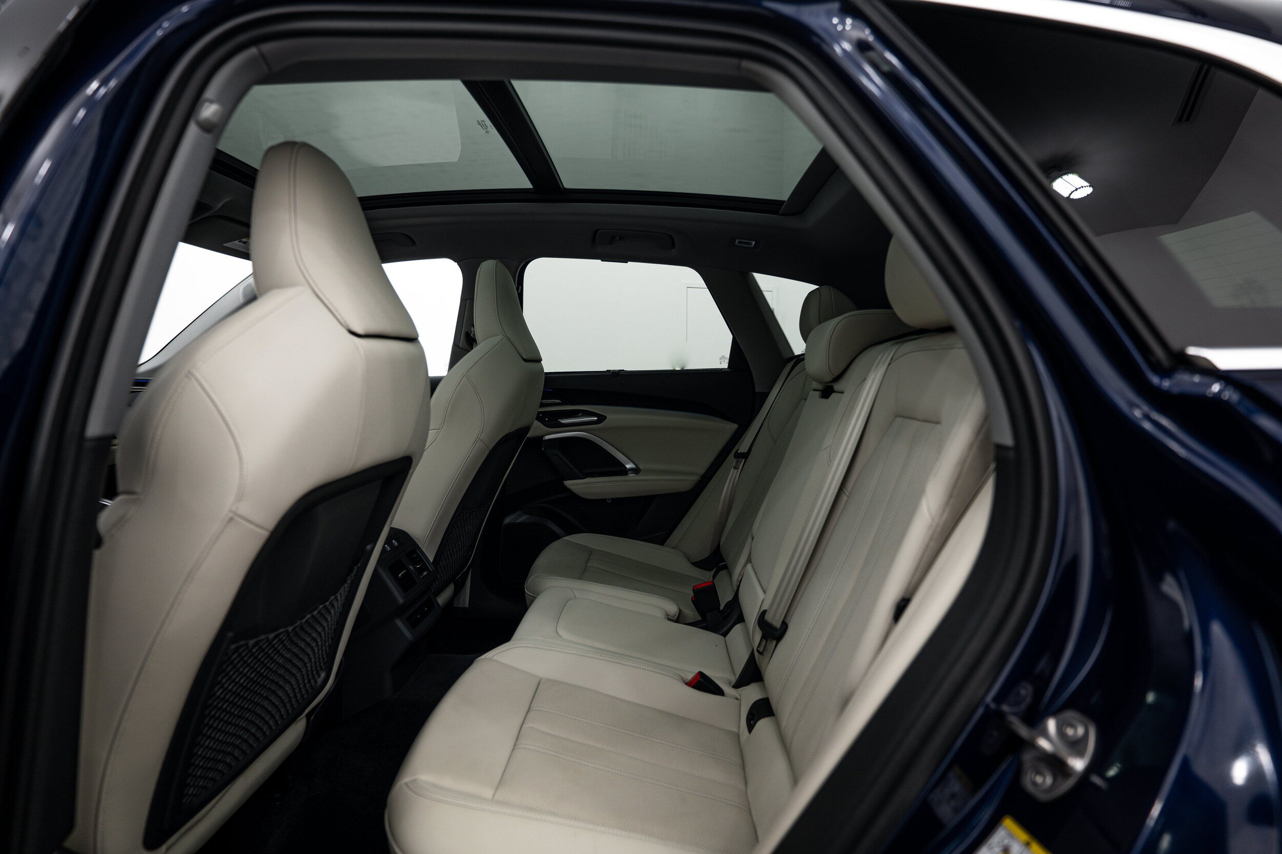 Used 2025 Audi Q5 Premium Plus w/ Premium Plus AWD/4WD image 19