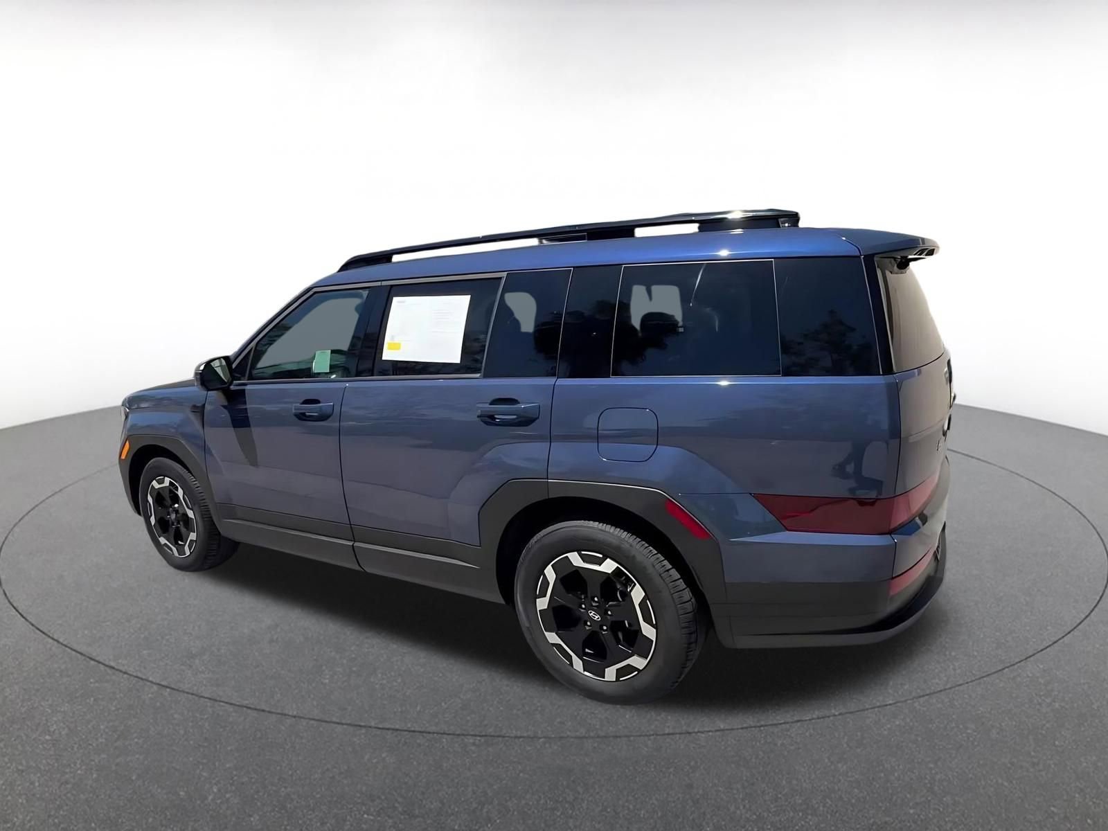 Used 2025 Hyundai Santa Fe SEL image 10