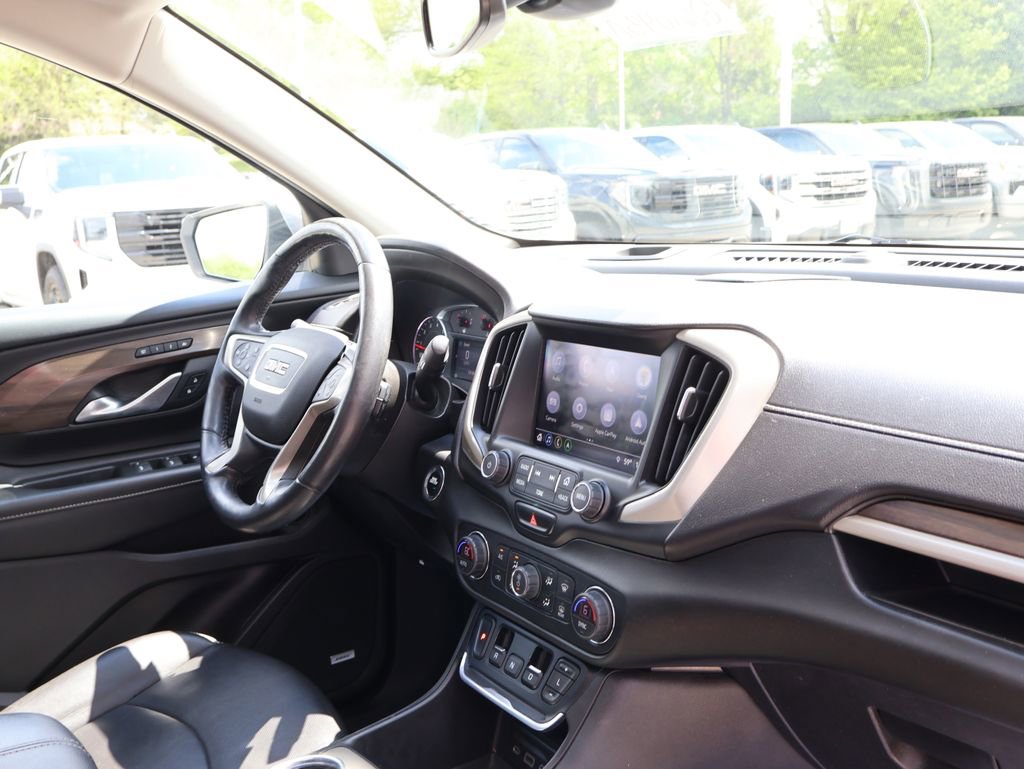 Used 2018 GMC Terrain Denali w/ Advanced Safety Package AWD/4WD image 38