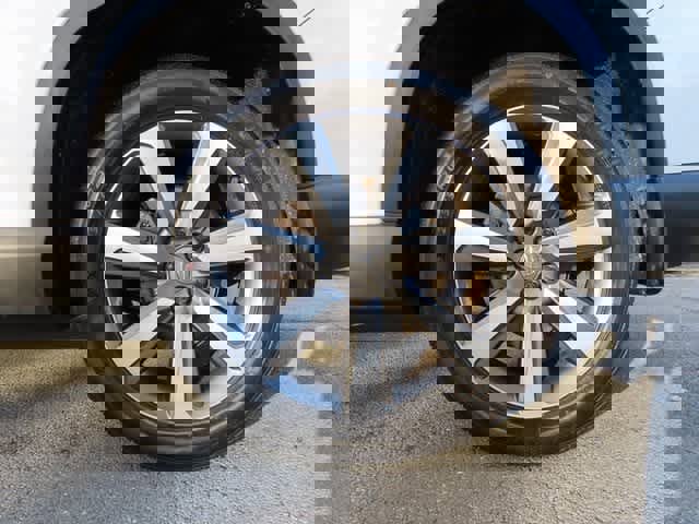 Certified 2023 Honda Pilot Touring image 10