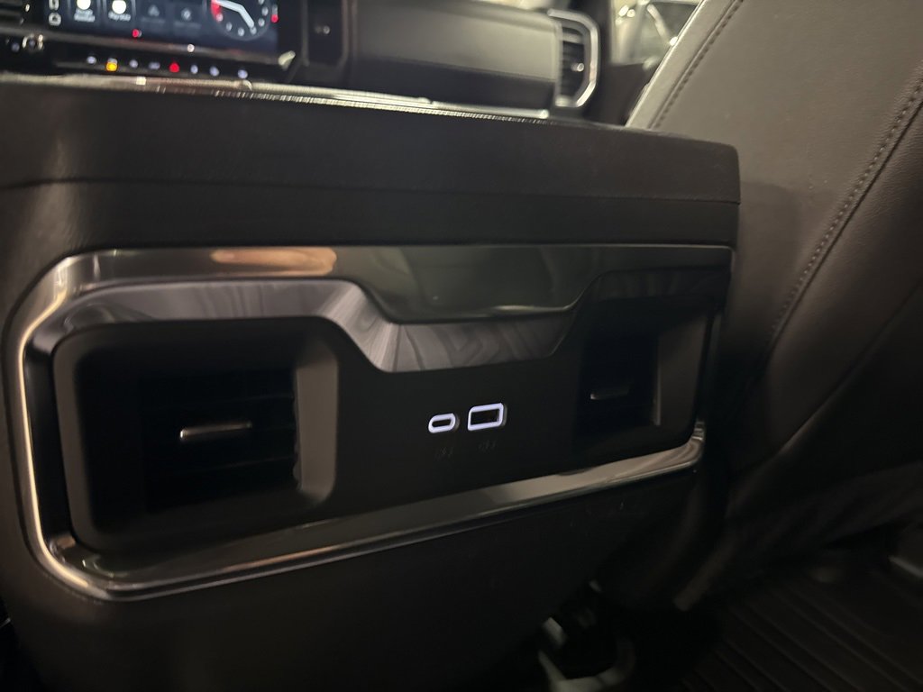 Used 2022 GMC Sierra 1500 Elevation w/ Elevation Premium Package image 34