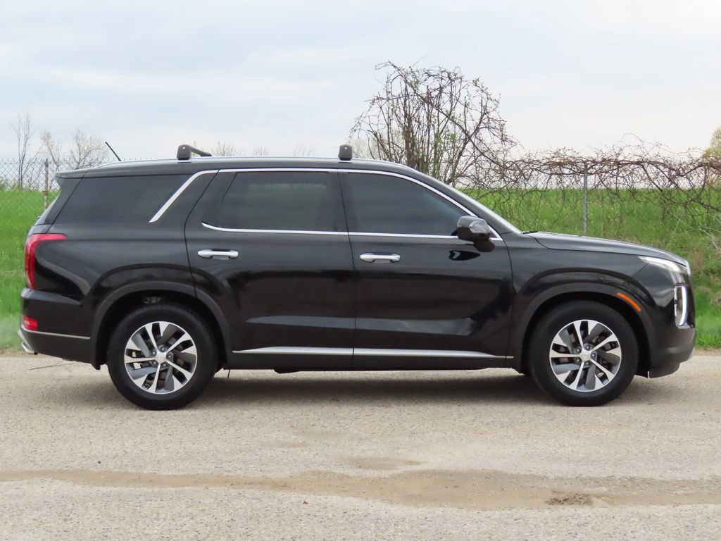 Used 2020 Hyundai Palisade SEL FWD image 2