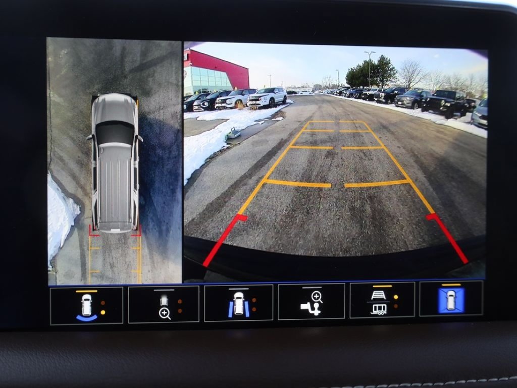 Used 2023 Chevrolet Tahoe High Country AWD/4WD image 47