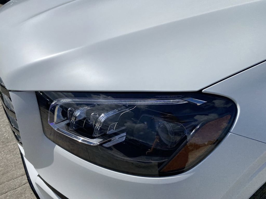 New 2026 Mercedes-Benz GLS 450 4MATIC image 23