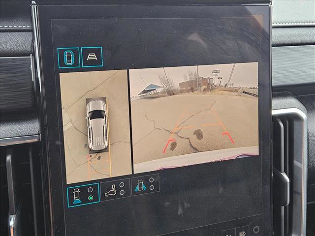 Used 2024 GMC Acadia Elevation image 14