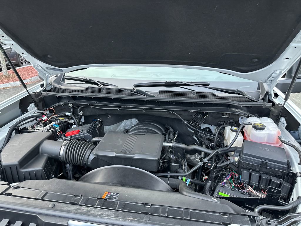 Used 2025 Chevrolet Silverado 3500 W/T w/ Snow Plow Prep/Camper Package image 18