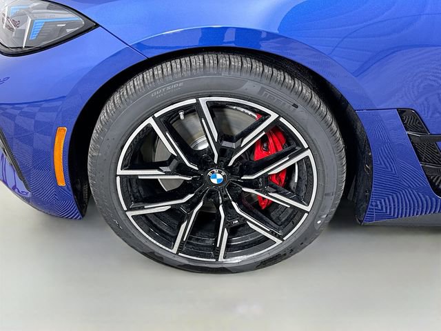 Used 2026 BMW i4 xDrive40i w/ M Sport Package AWD/4WD image 32
