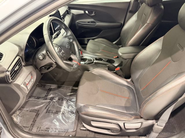 Used 2019 Hyundai Veloster 2.0 Premium FWD image 32
