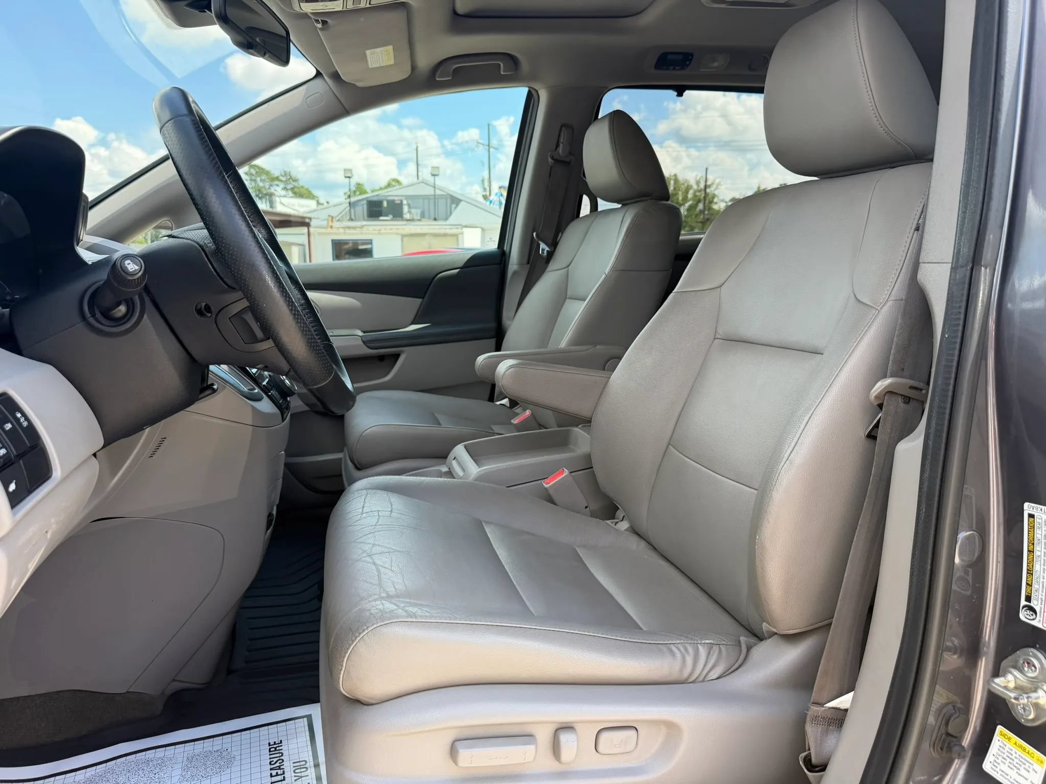 Used 2014 Honda Odyssey EX-L image 9