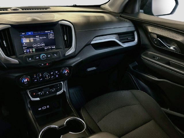 Used 2024 GMC Terrain SLE w/ Driver Convenience Package FWD image 23