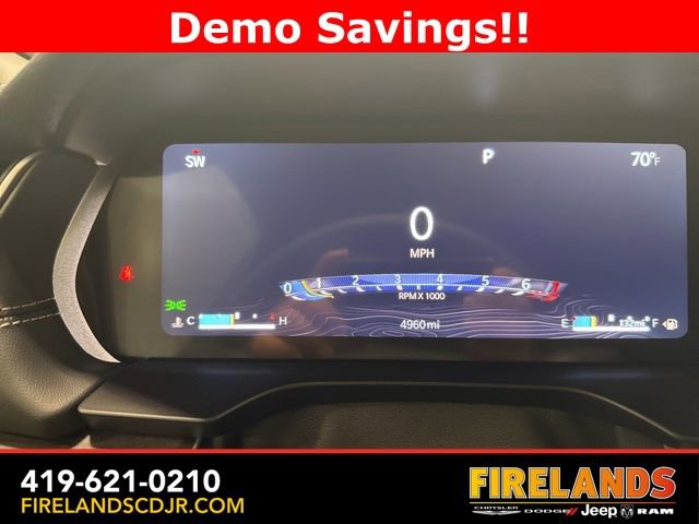 New 2025 Jeep Grand Cherokee Limited w/ Trailer Tow Package image 24