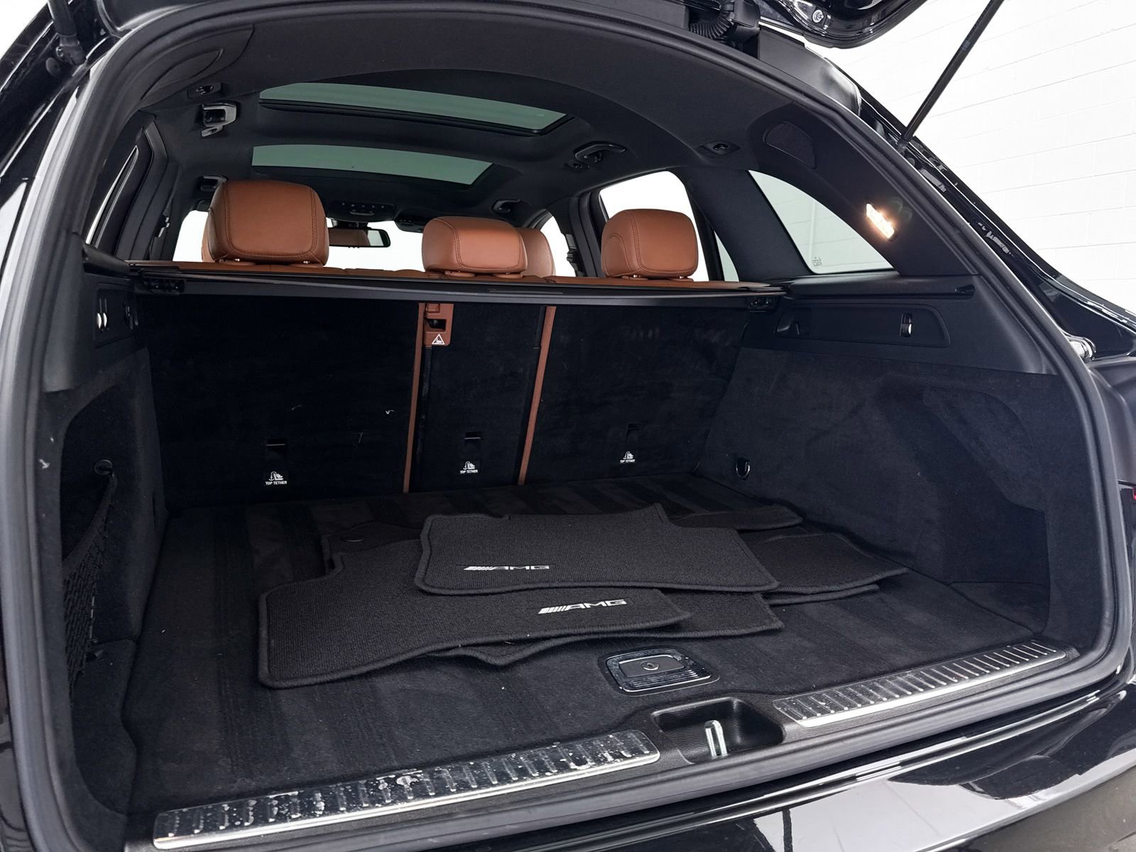 Used 2019 Mercedes-Benz GLC 43 AMG 4MATIC image 33