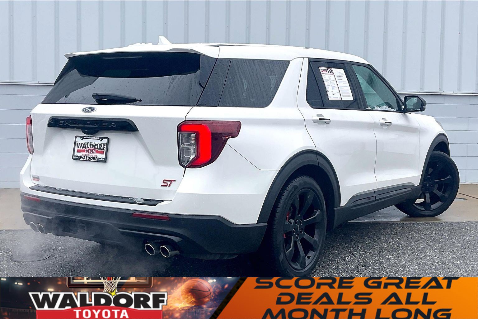 Used 2022 Ford Explorer ST w/ Equipment Group 401A image 17